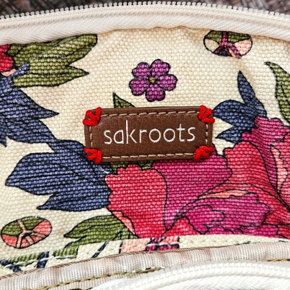 Sakroots Floral Backpack with Laptop Compartment - Picture 6 of 16